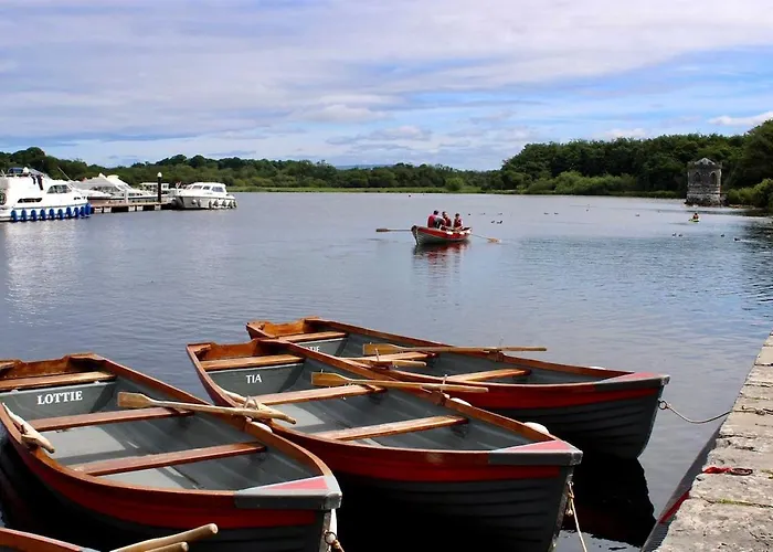 Castlebaldwin Country *